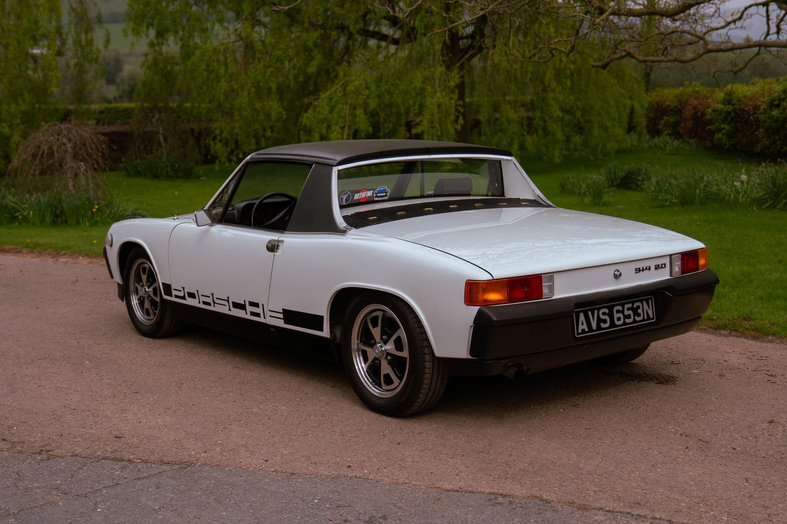 Porsche 914