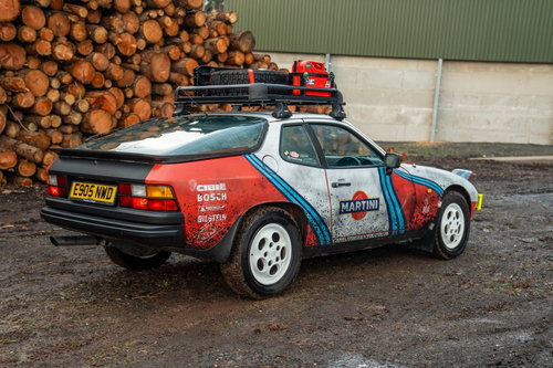 Porsche 924 12