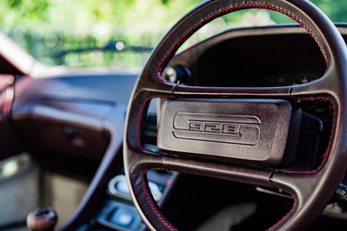Porsche 928 8