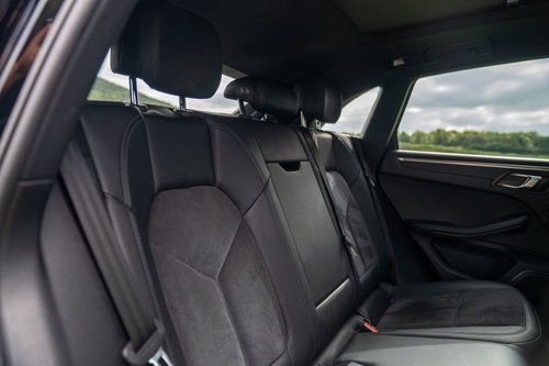 Porsche Macan 13