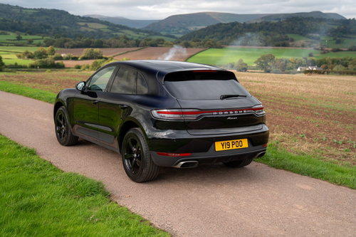 Porsche Macan 4