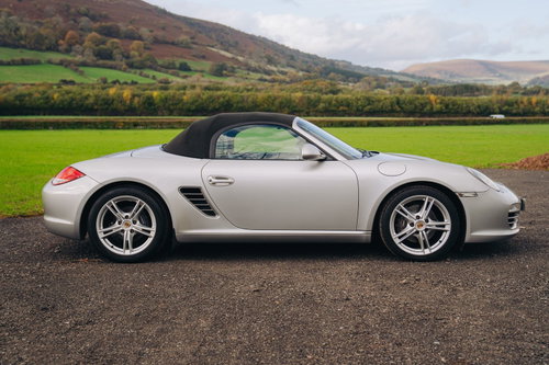 Porsche Boxster 4