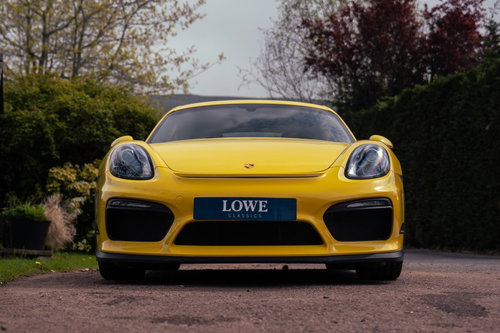 Porsche Cayman 2