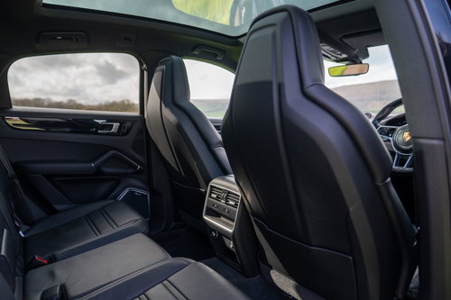 Porsche Cayenne 21