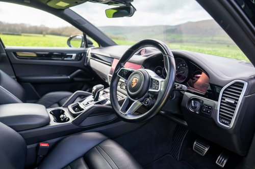 Porsche Cayenne 18
