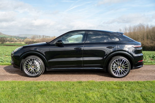 Porsche Cayenne 7