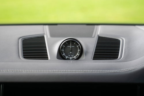 Porsche Cayenne 40