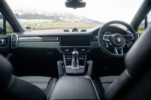 Porsche Cayenne 36