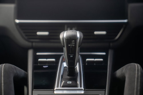 Porsche Cayenne 37