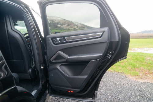 Porsche Cayenne 23