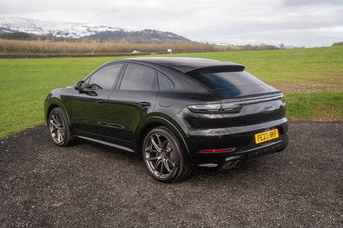 Porsche Cayenne 14