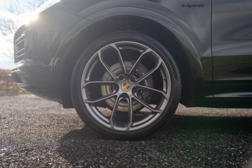 Porsche Cayenne 5