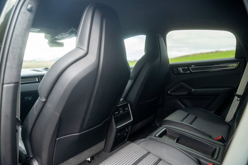 Porsche Cayenne 34