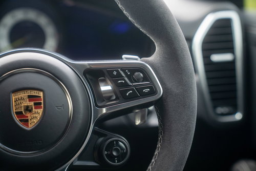 Porsche Cayenne 44