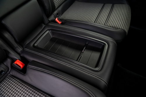 Porsche Cayenne 26