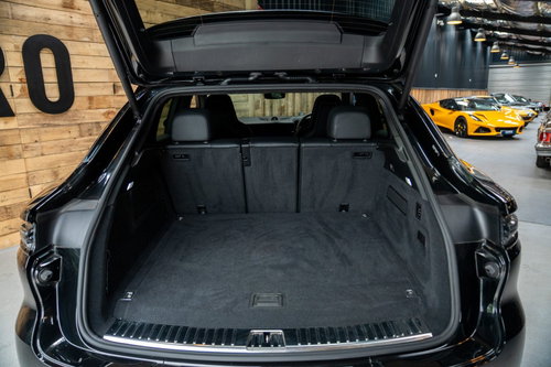 Porsche Cayenne 9