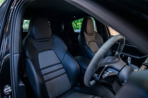 Porsche Cayenne 12