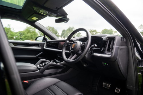 Porsche Cayenne 18