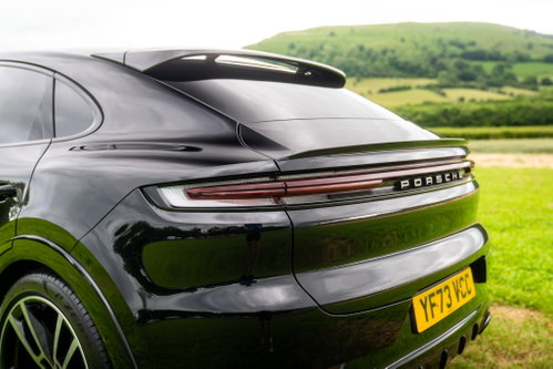 Porsche Cayenne 12