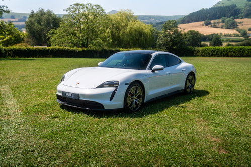 Porsche Taycan 2