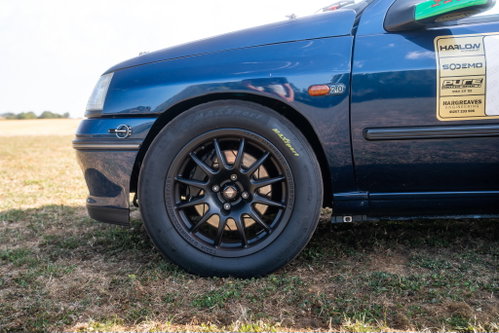 Renault Clio 25