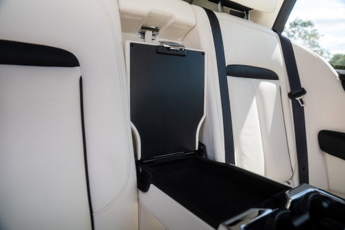 Rolls-Royce Cullinan 54