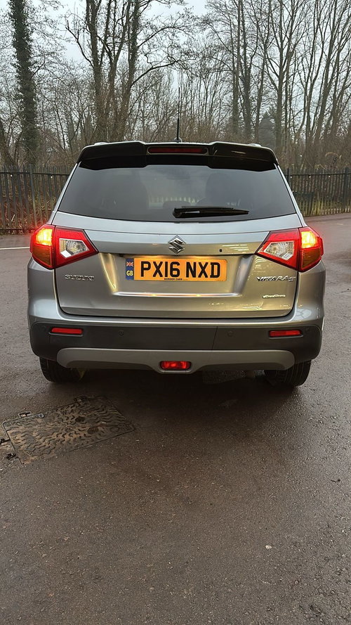 Suzuki Vitara 5
