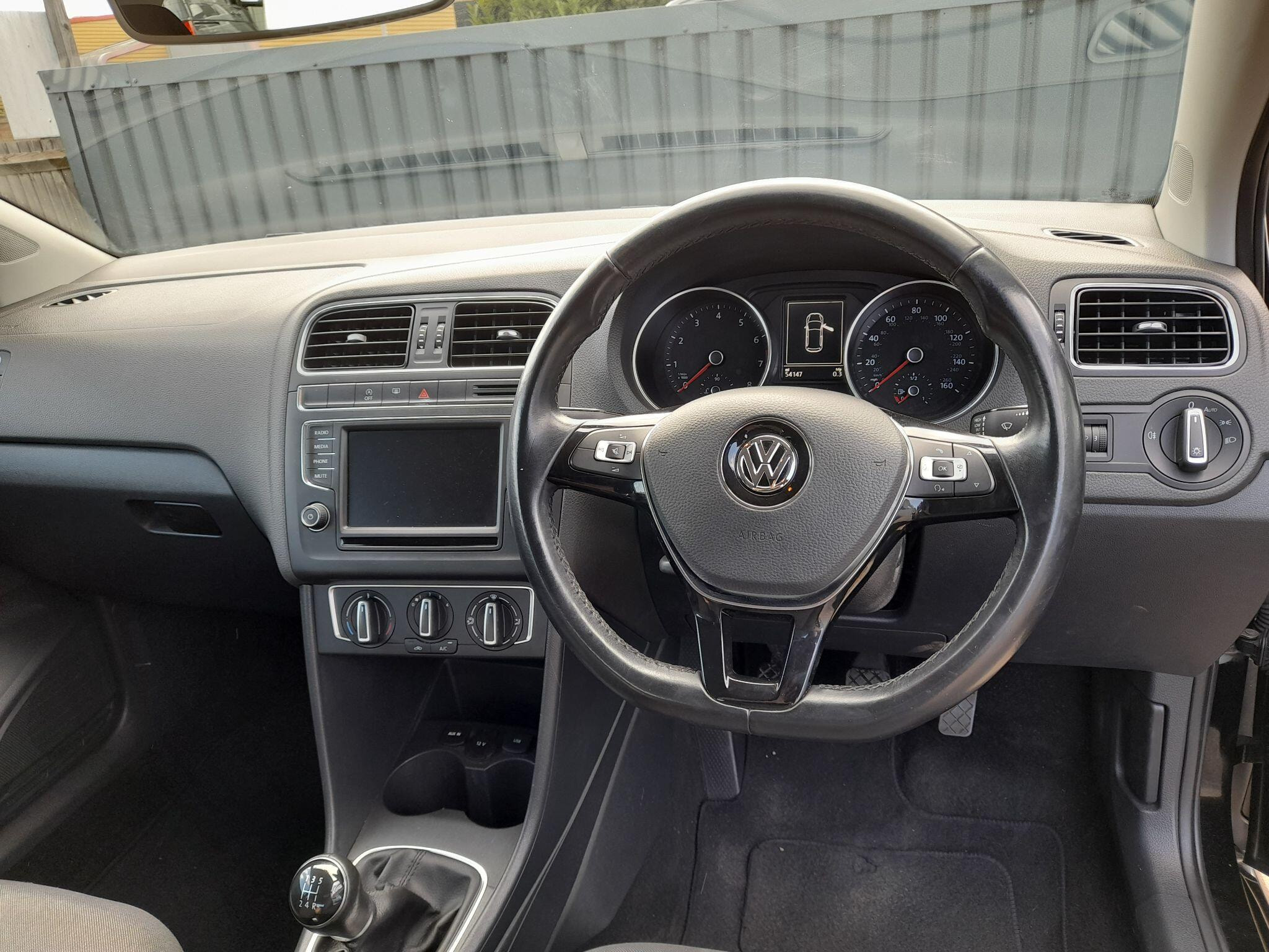 Volkswagen Polo 1.0 BlueMotion Tech SE Euro 6 (s/s) 3dr 3dr Manual 2015
