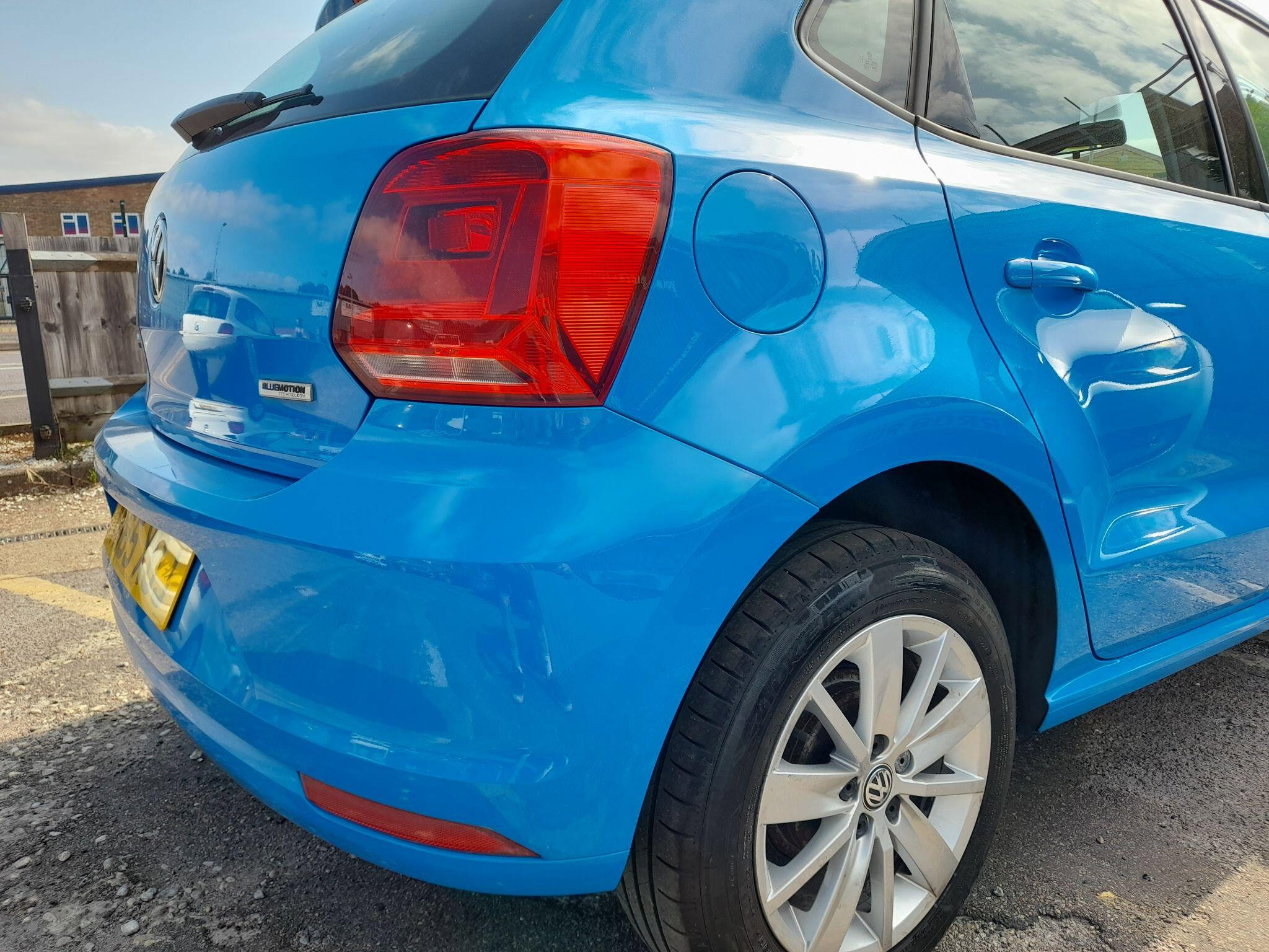 Volkswagen Polo 1.0 BlueMotion Tech SE Euro 6 (s/s) 5dr 5dr Manual 2015