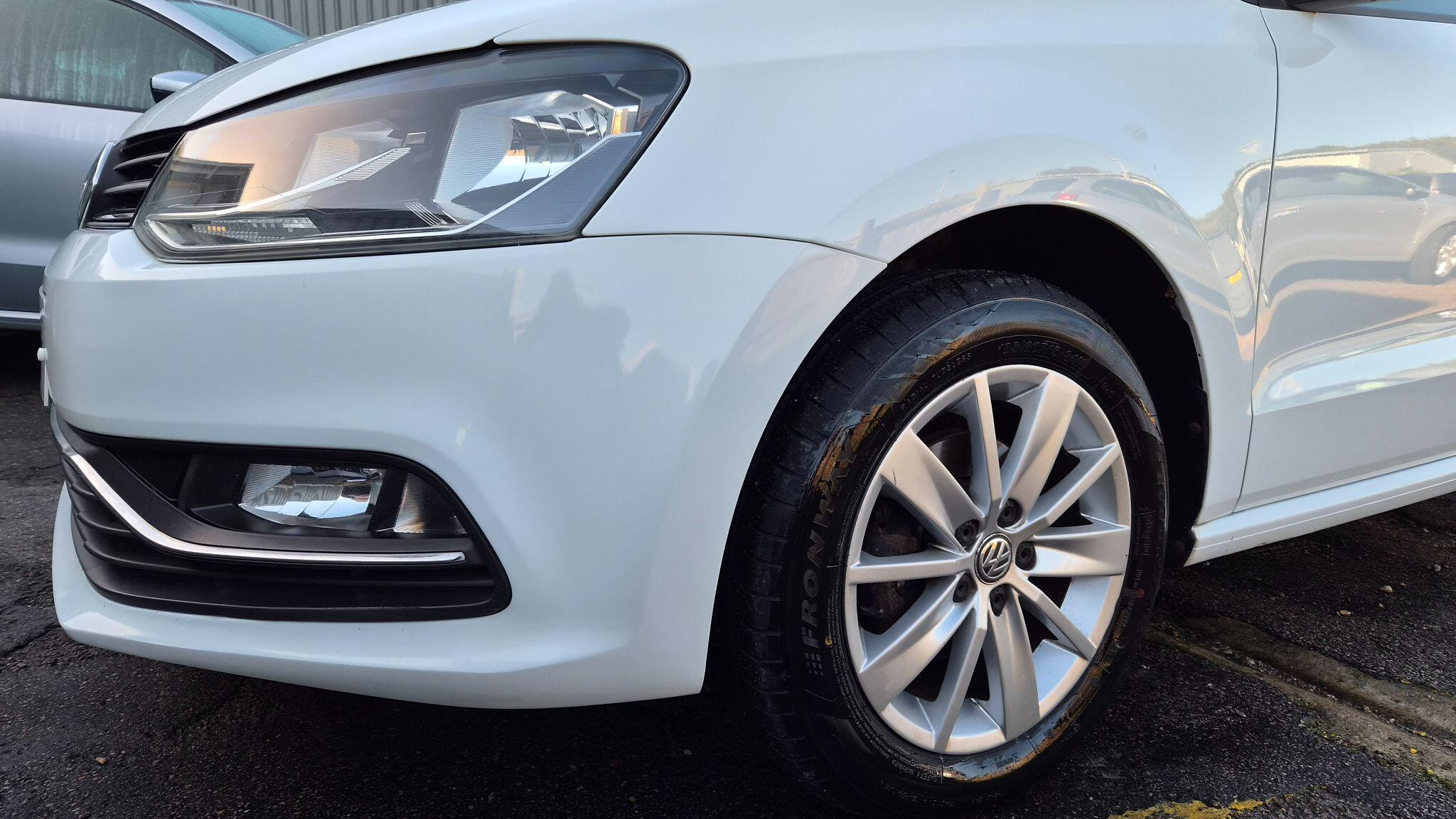 Volkswagen Polo 1.0 BlueMotion Tech SE Euro 6 (s/s) 5dr 5dr Manual 2014