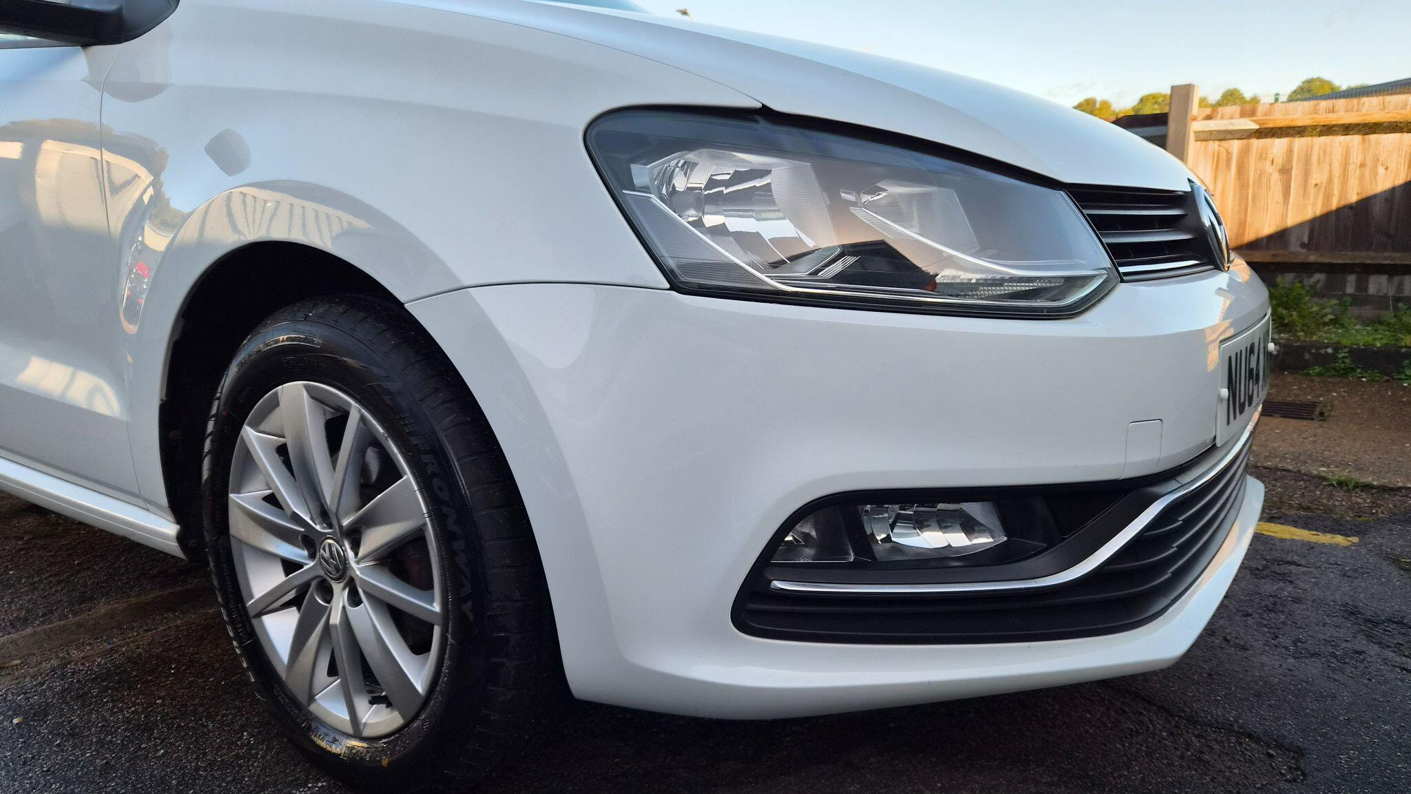 Volkswagen Polo 1.0 BlueMotion Tech SE Euro 6 (s/s) 5dr 5dr Manual 2014