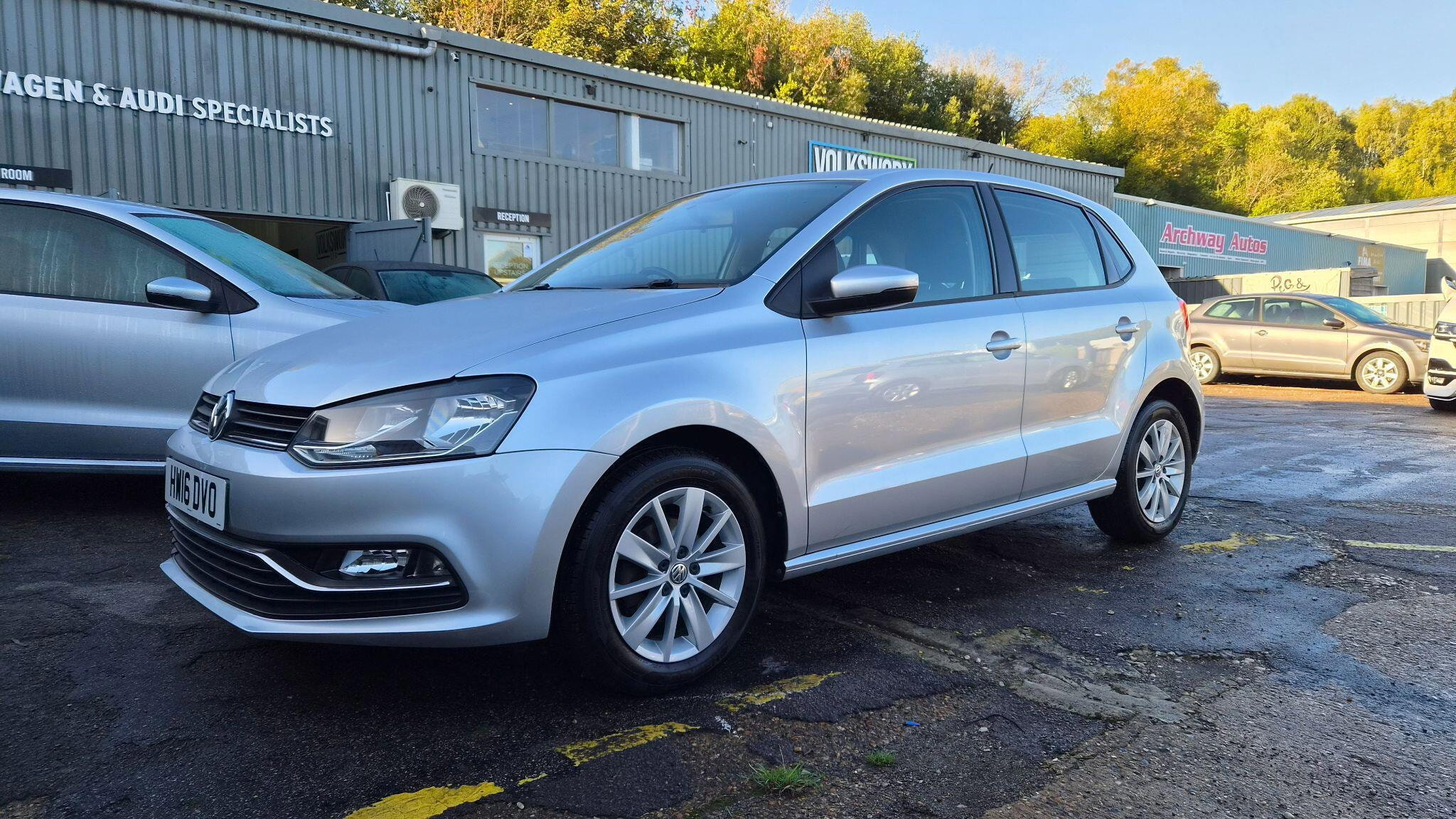 Volkswagen Polo 1.0 BlueMotion Tech SE Euro 6 (s/s) 5dr 5dr Manual 2016