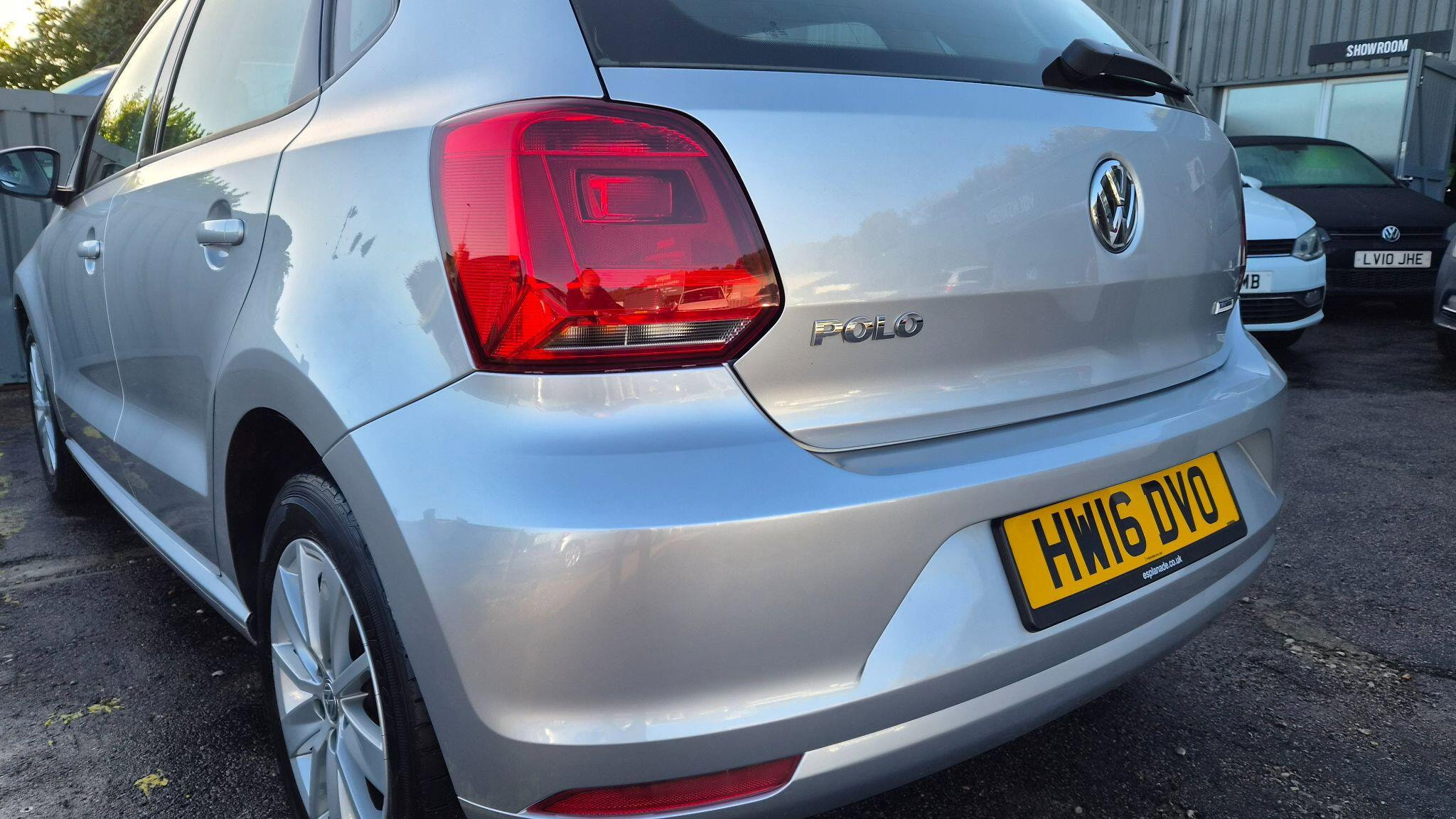 Volkswagen Polo 1.0 BlueMotion Tech SE Euro 6 (s/s) 5dr 5dr Manual 2016