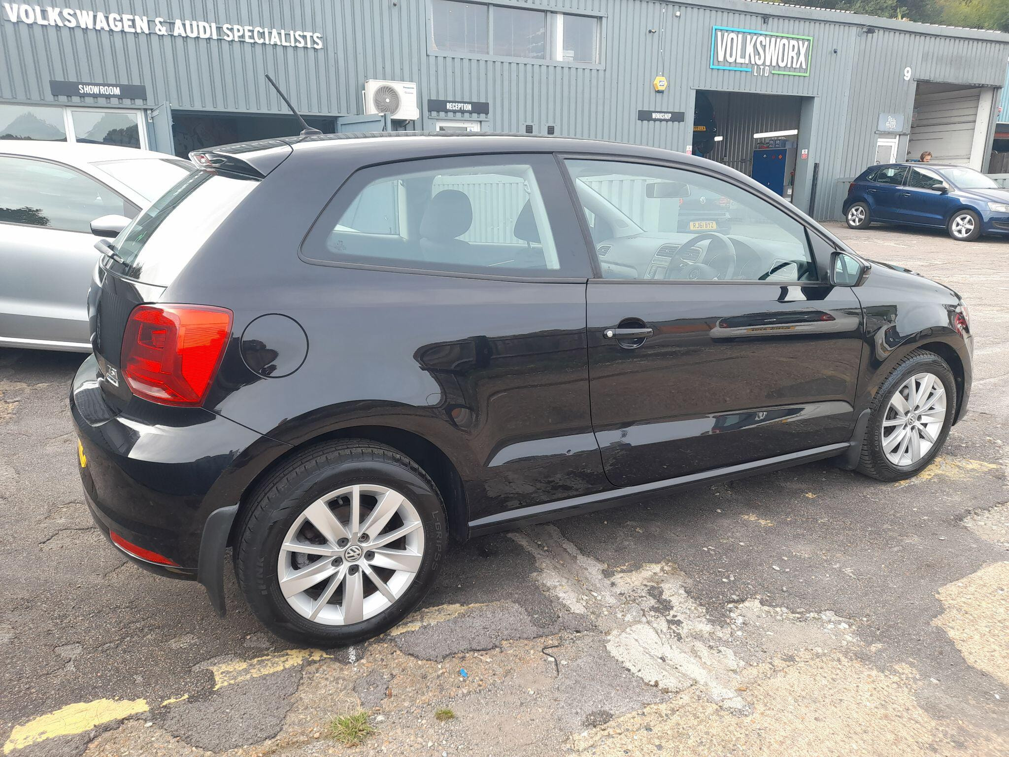 Volkswagen Polo 1.2 TSI BlueMotion Tech SE Euro 6 (s/s) 3dr 3dr Manual 2015