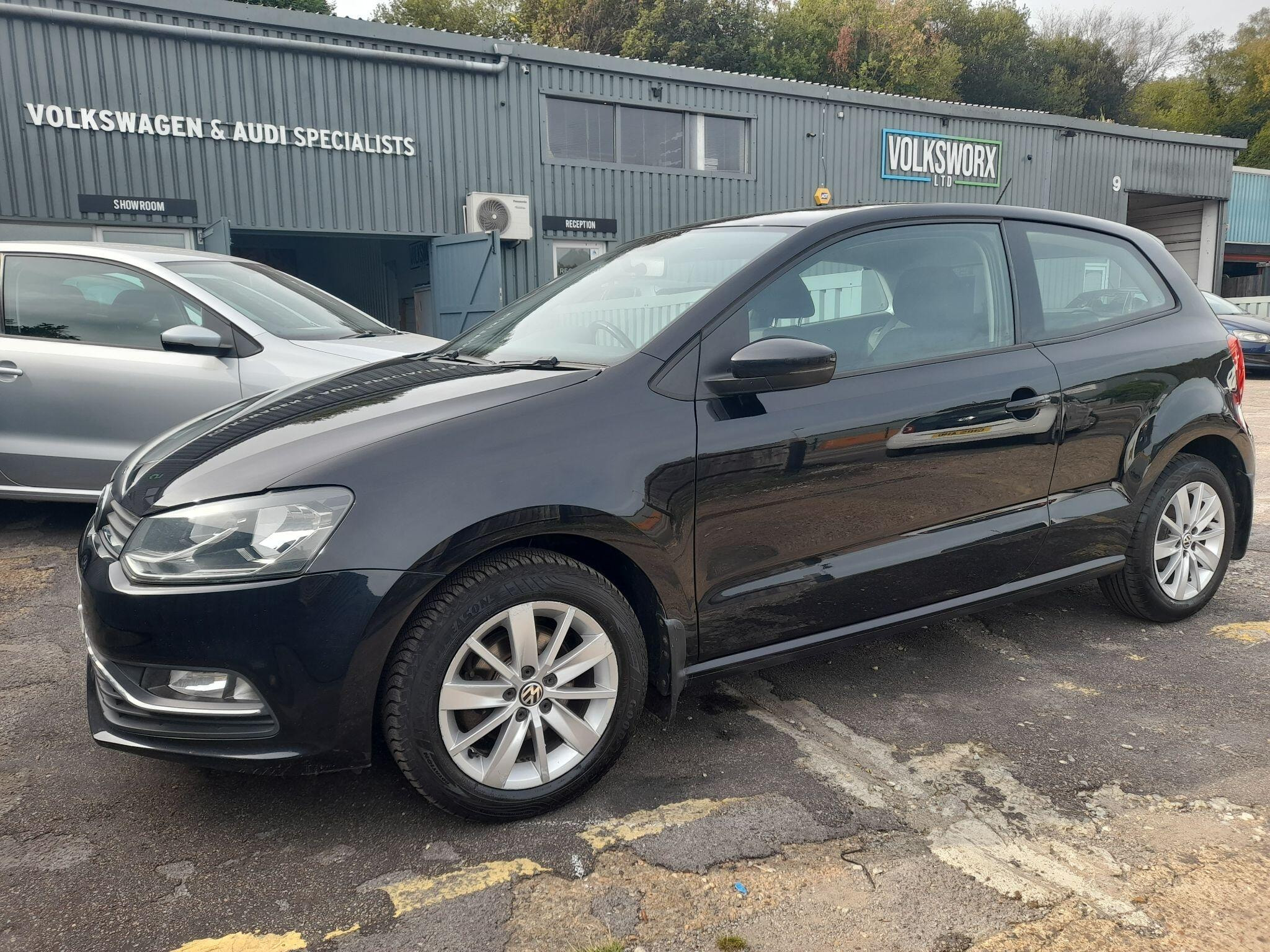 Volkswagen Polo 1.2 TSI BlueMotion Tech SE Euro 6 (s/s) 3dr 3dr Manual 2015