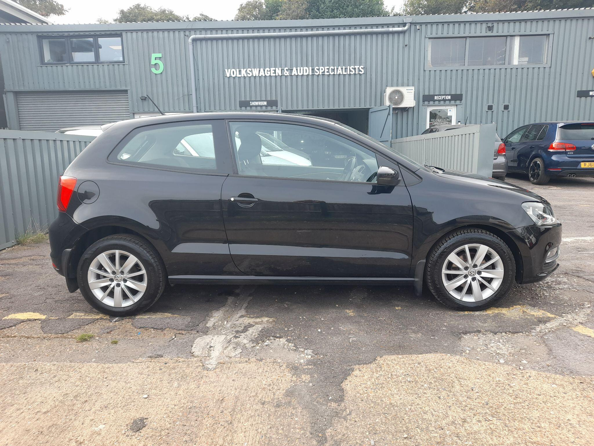Volkswagen Polo 1.2 TSI BlueMotion Tech SE Euro 6 (s/s) 3dr 3dr Manual 2015
