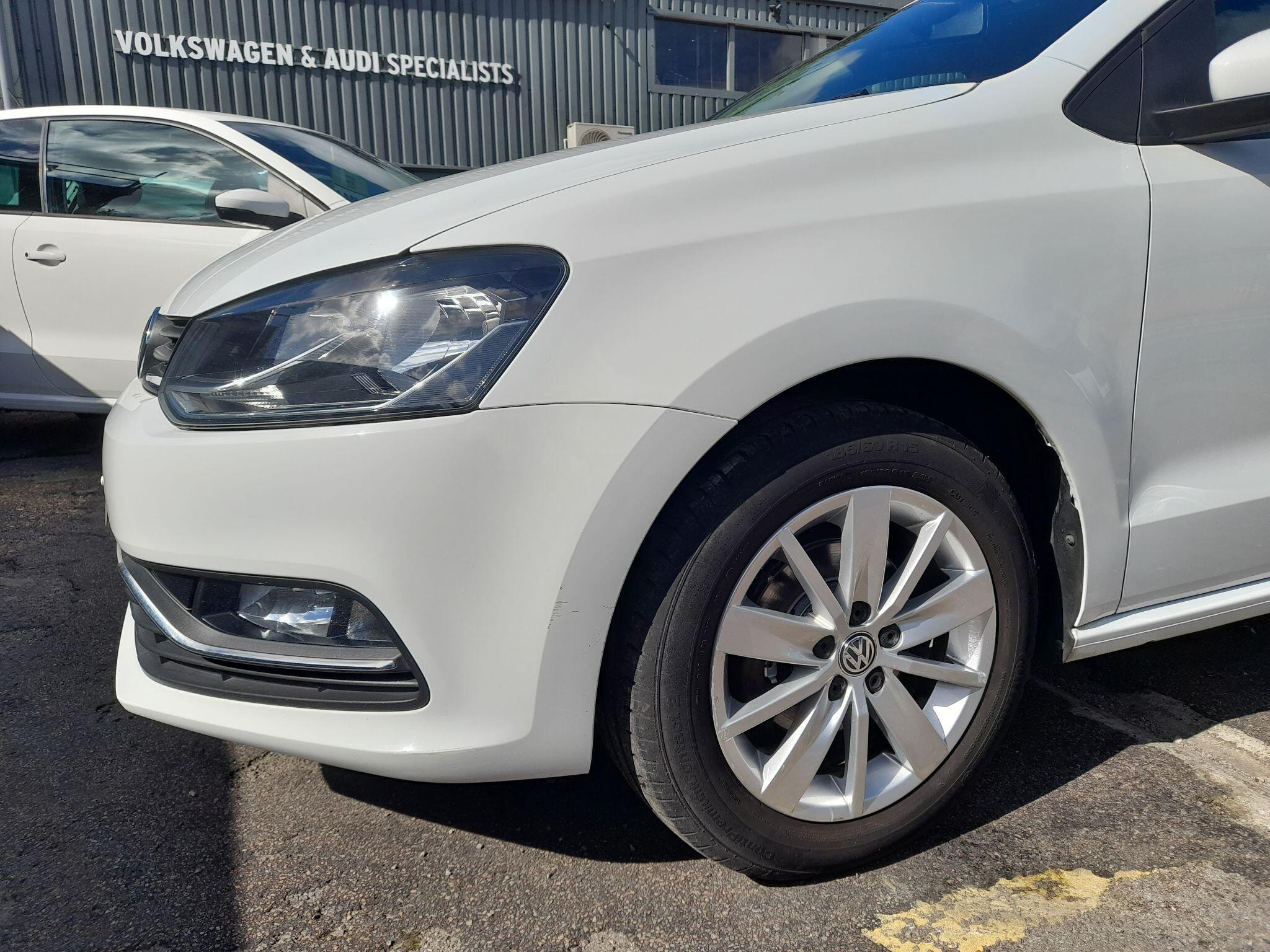 Volkswagen Polo 1.2 TSI BlueMotion Tech SE Euro 6 (s/s) 5dr 5dr Manual 2015