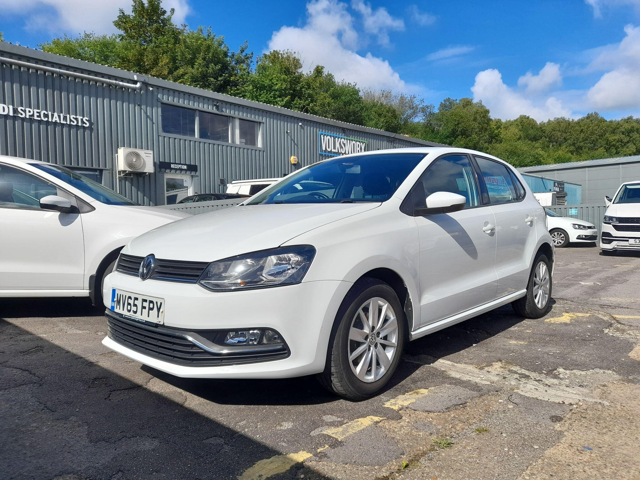 Volkswagen Polo 1.2 TSI BlueMotion Tech SE Euro 6 (s/s) 5dr 5dr Manual 2015