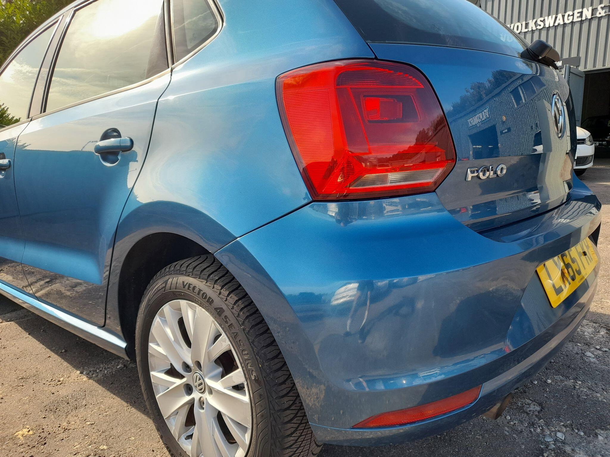 Volkswagen Polo 1.2 TSI BlueMotion Tech SE Euro 6 (s/s) 5dr 5dr Manual 2015