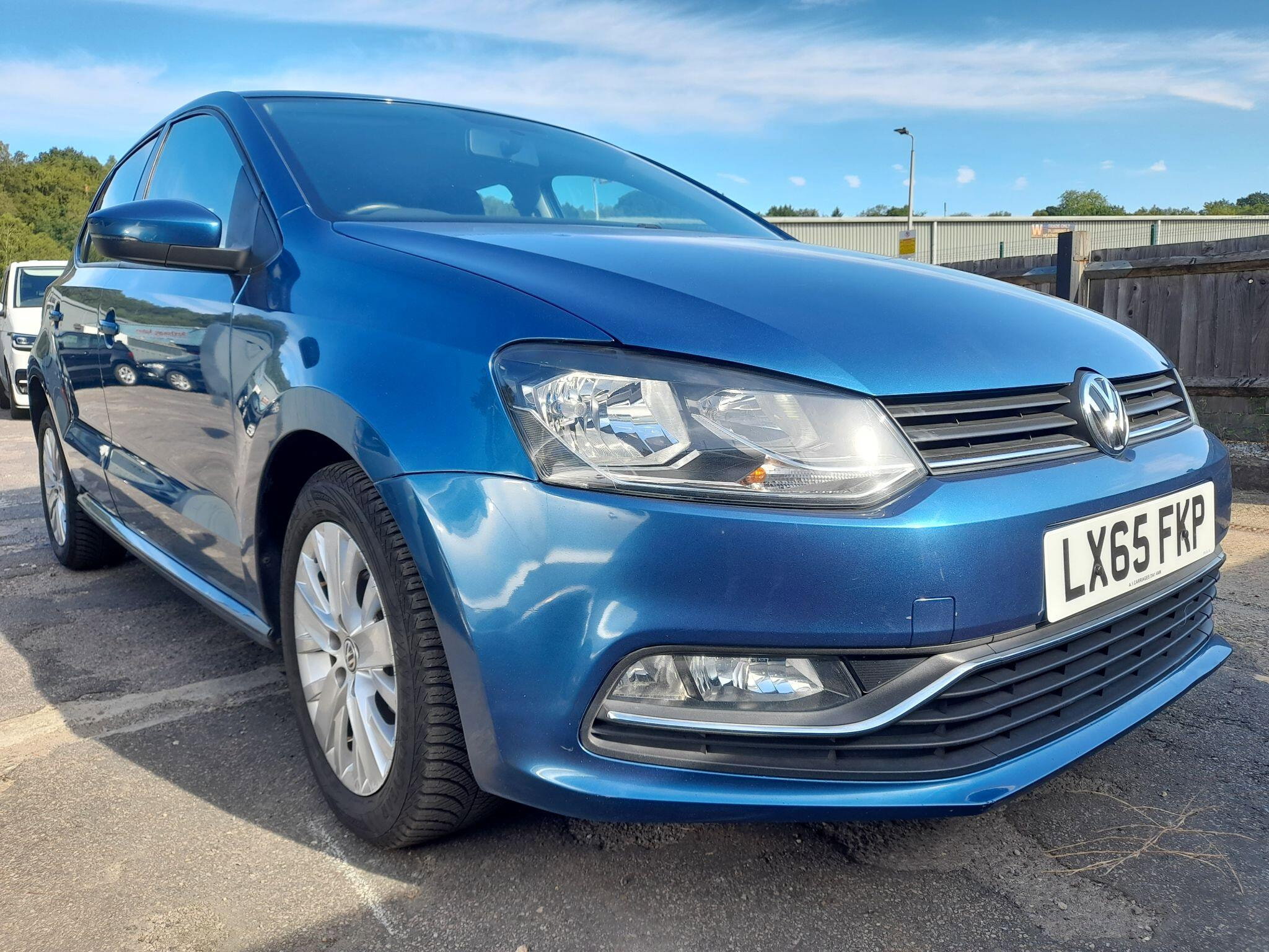 Volkswagen Polo 1.2 TSI BlueMotion Tech SE Euro 6 (s/s) 5dr 5dr Manual 2015