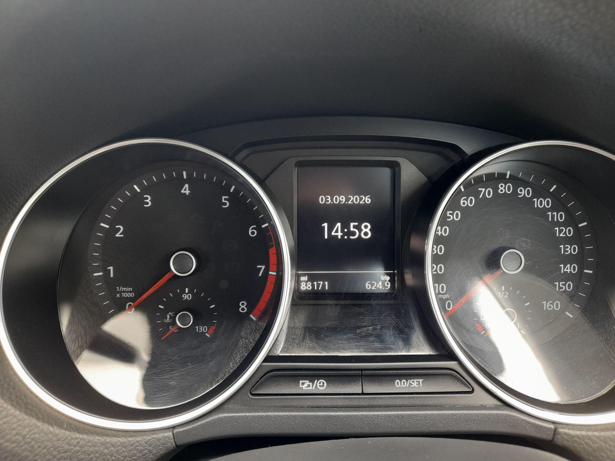 Volkswagen Polo 1.2 TSI BlueMotion Tech SE Euro 6 (s/s) 5dr 5dr Manual 2015