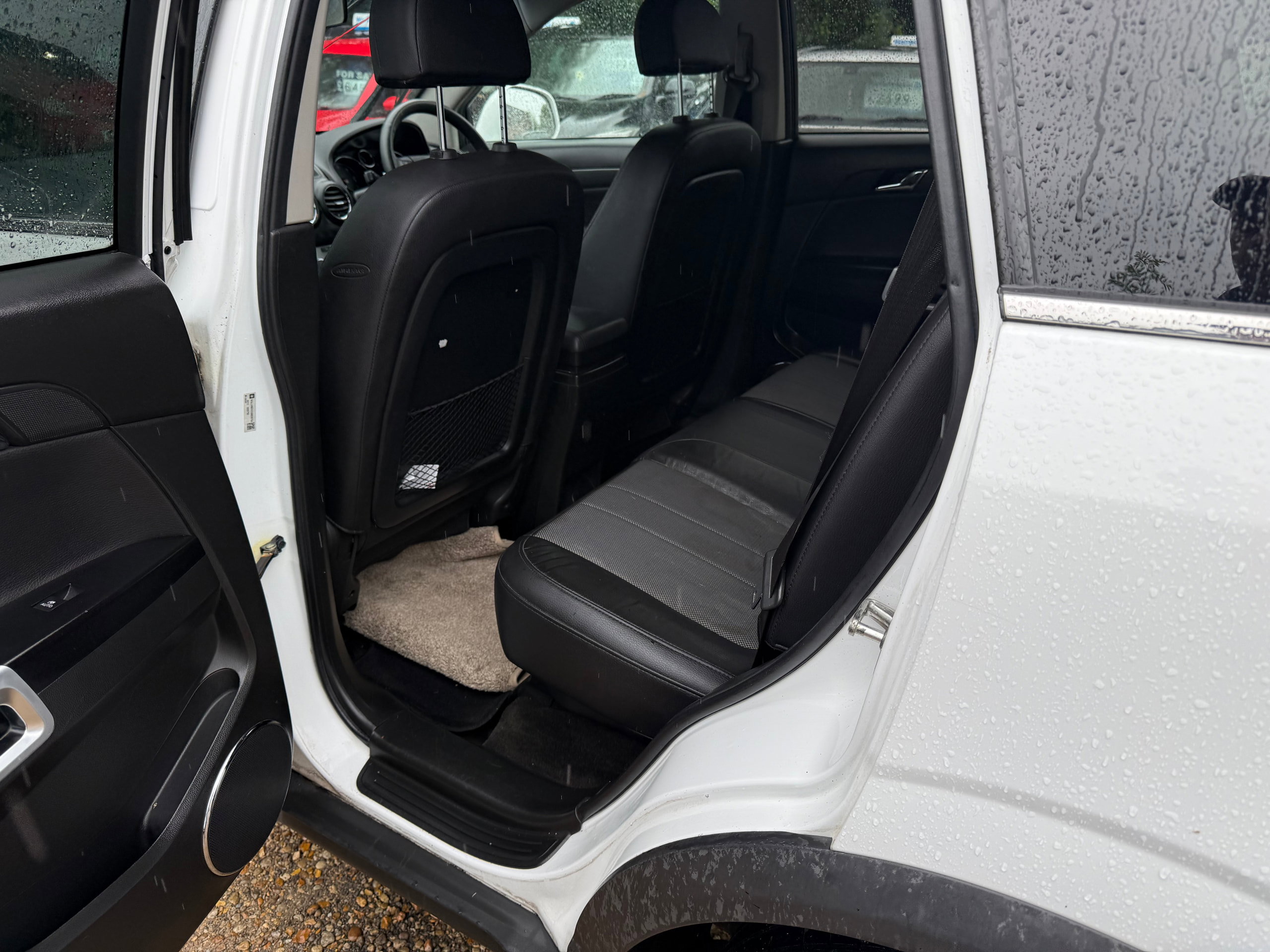 Vauxhall Antara 2.2 CDTi Exclusiv SUV 5dr Diesel Auto 4WD Euro 5 (163 ps) 5dr Automatic 2013