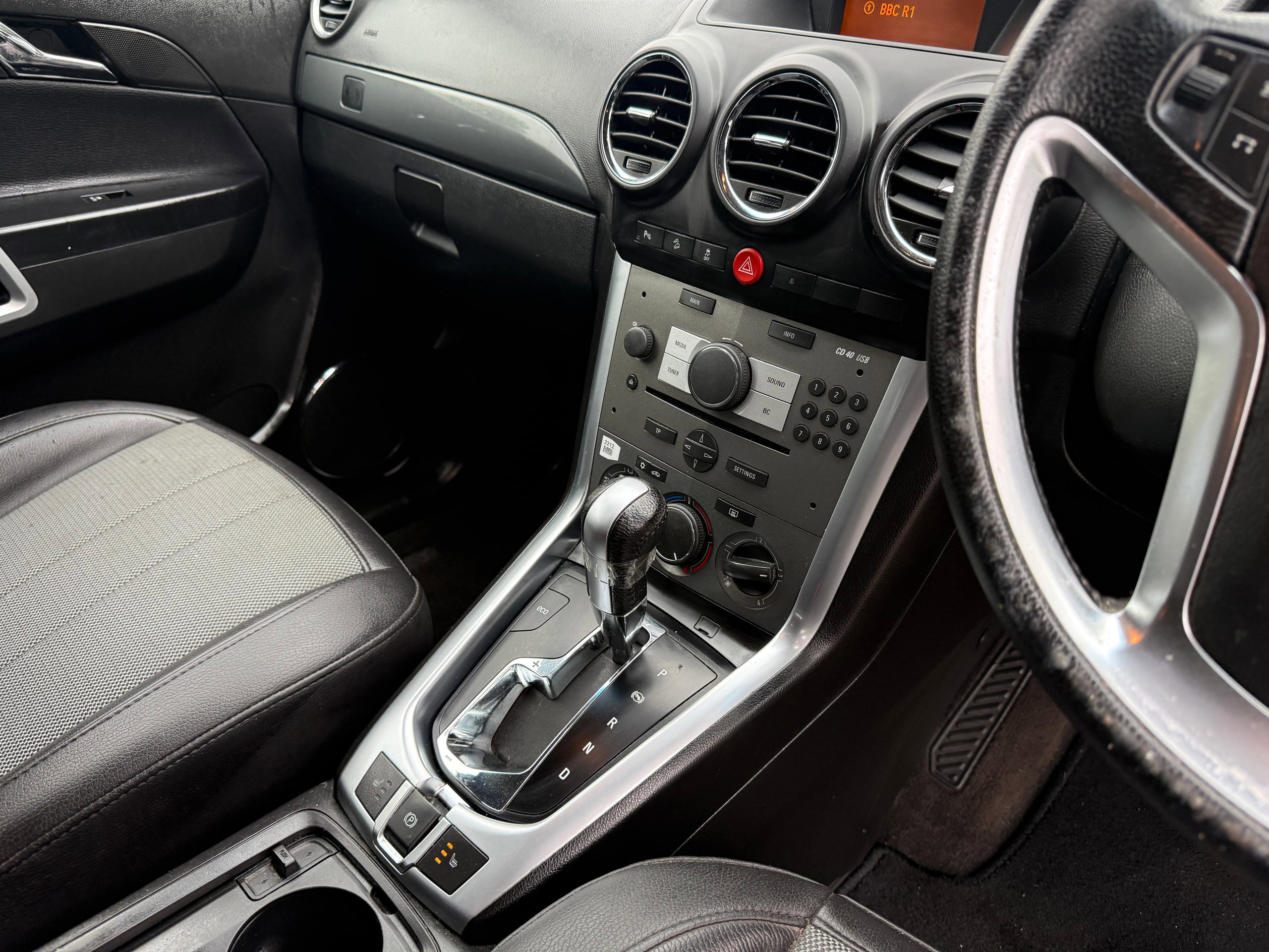 Vauxhall Antara 2.2 CDTi Exclusiv SUV 5dr Diesel Auto 4WD Euro 5 (163 ps) 5dr Automatic 2013