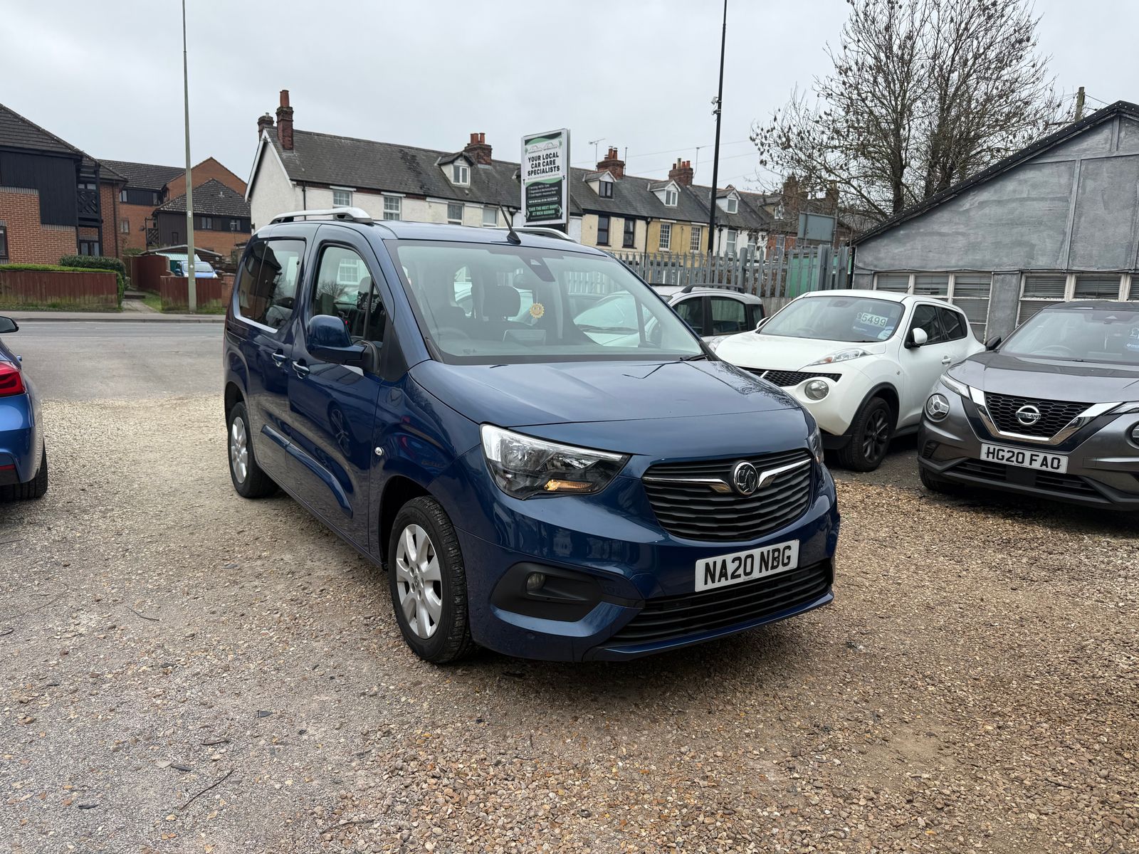 Vauxhall Combo Life 1.2 Turbo GPF Energy MPV 5dr Petrol Manual Euro 6 (s/s) (7 Seat) (110 ps) 5dr Manual 2020