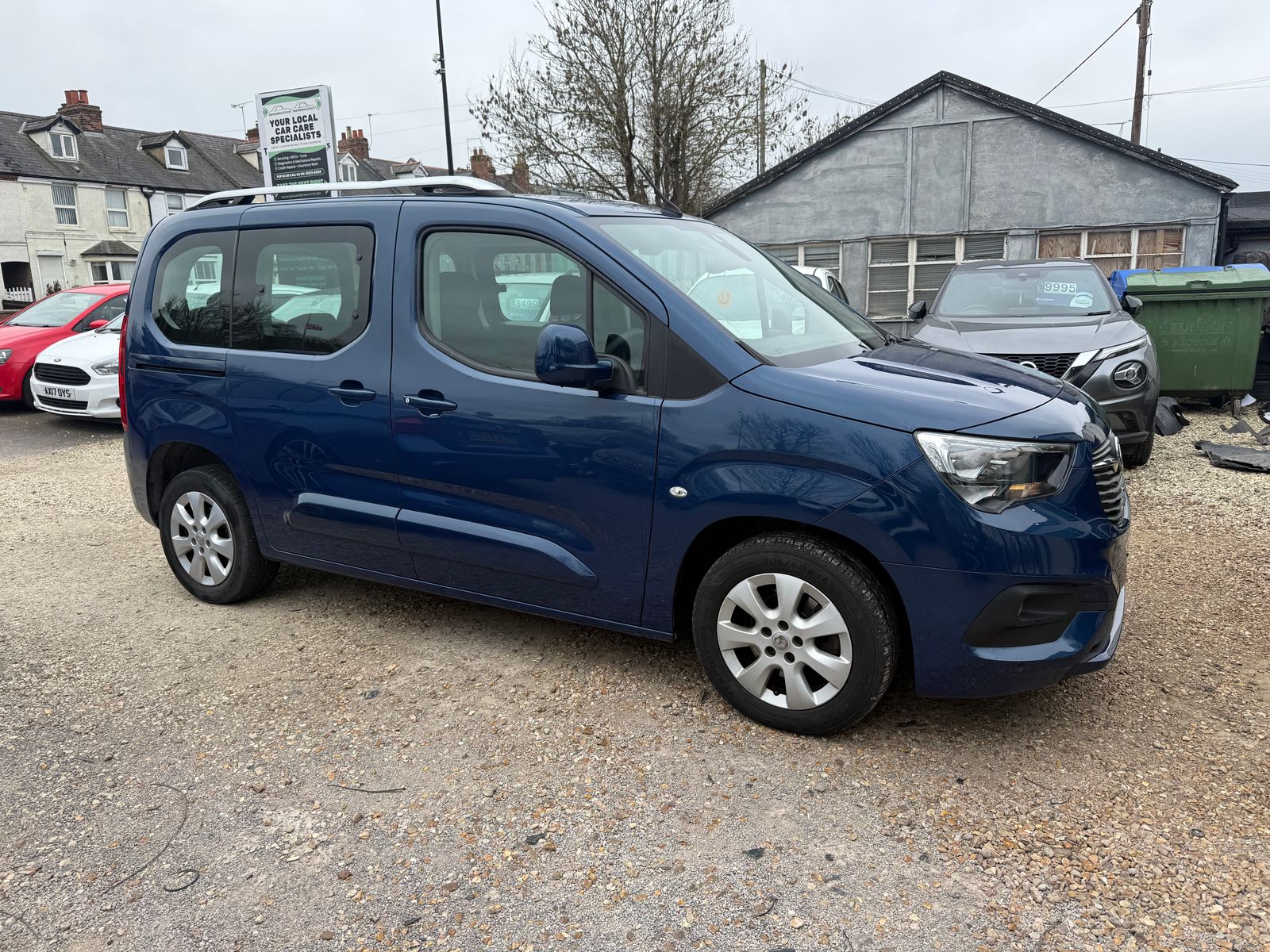 Vauxhall Combo Life 1.2 Turbo GPF Energy MPV 5dr Petrol Manual Euro 6 (s/s) (7 Seat) (110 ps) 5dr Manual 2020