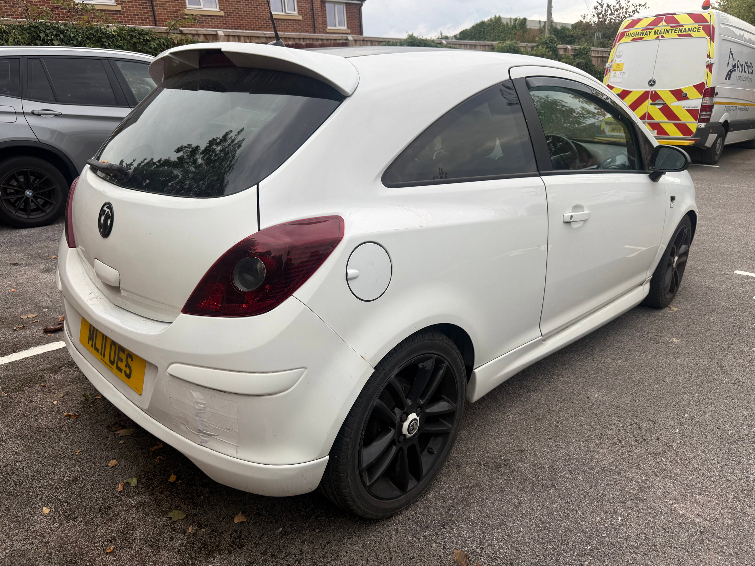 Vauxhall Corsa 1.2i 16v Limited Edition Hatchback 3dr Petrol Manual (a/c) (124 g/km, 84 bhp) 3dr Manual 2011