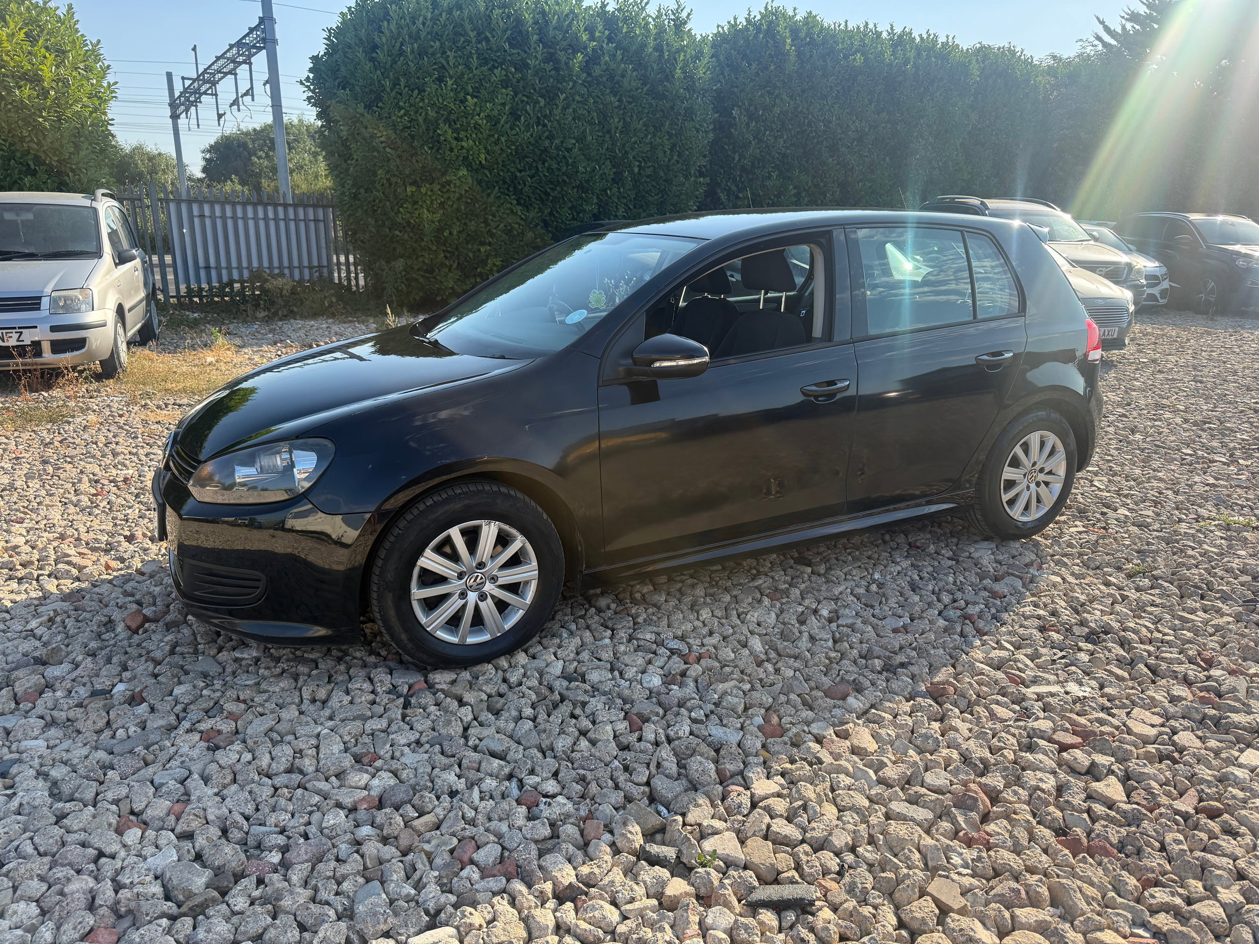 Volkswagen Golf 1.6 TDI BlueMotion Hatchback 5dr Diesel Manual Euro 5 (s/s) (105 ps) 5dr Manual 2011