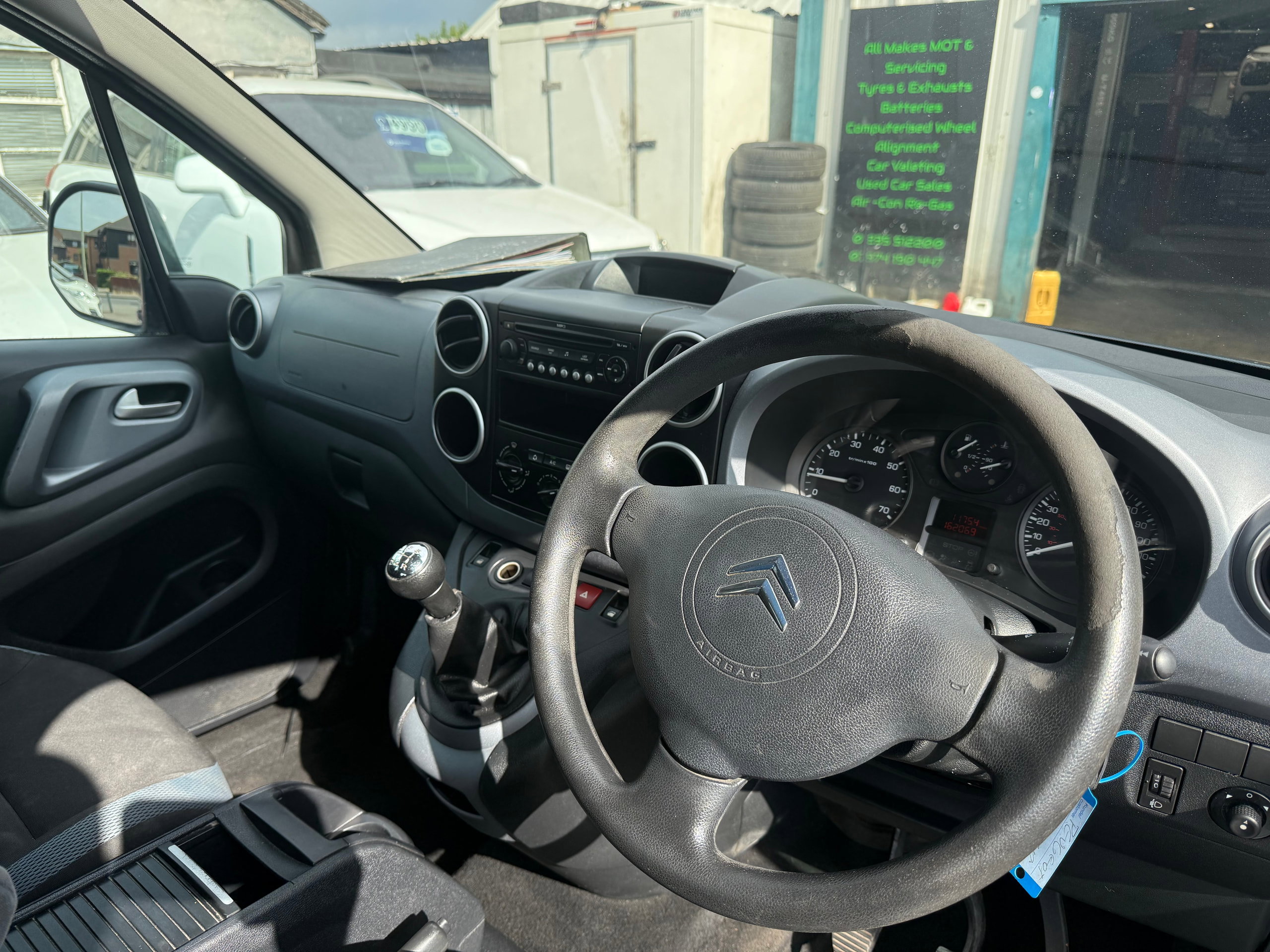 Citroen Berlingo 1.6 HDi XTR Multispace MPV 5dr Diesel Manual Euro 4 (90 ps) 5dr Manual 2009