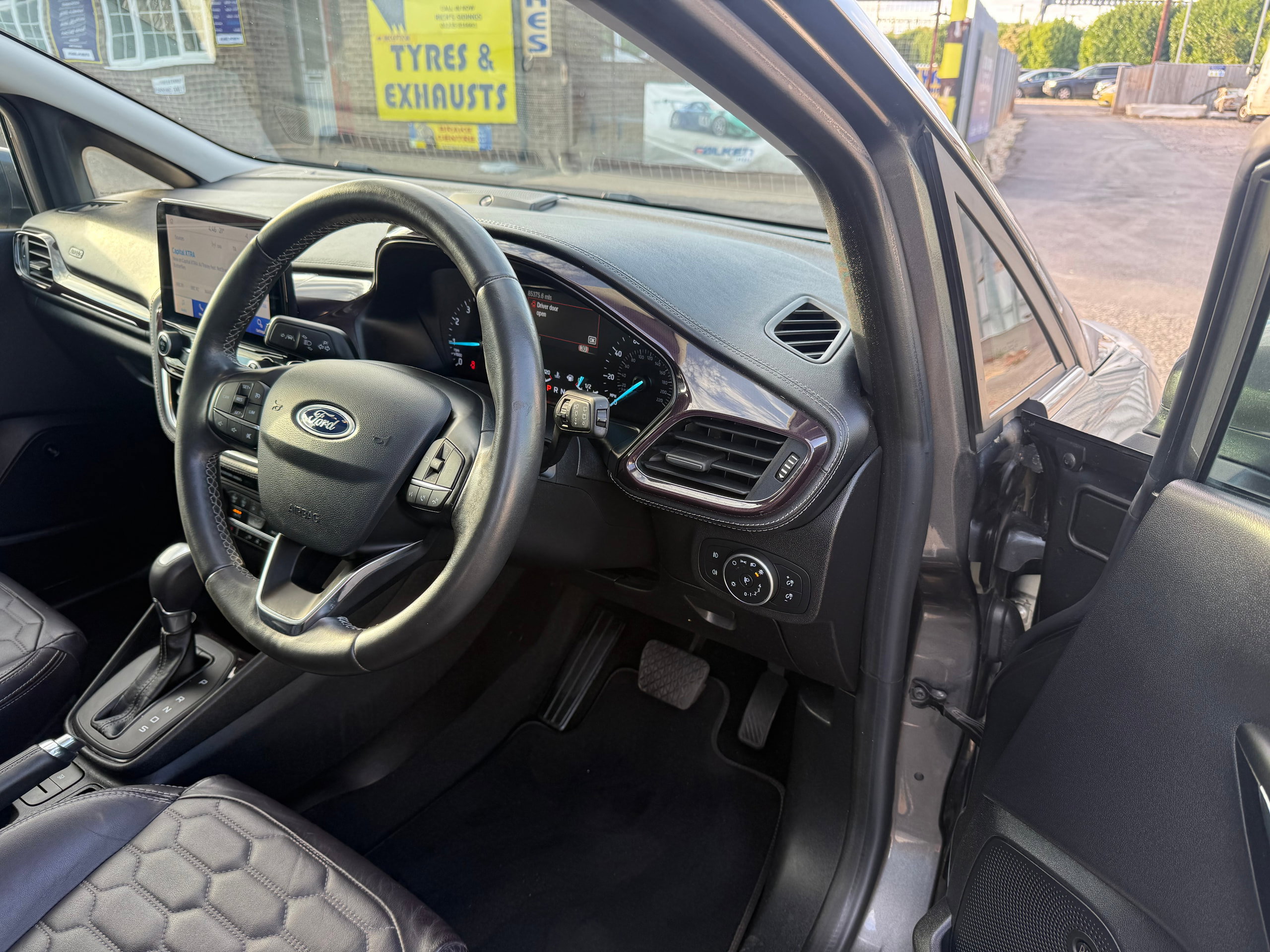 Ford Fiesta 1.0T EcoBoost GPF Vignale Hatchback 5dr Petrol Auto Euro 6 (s/s) (100 ps) 5dr Automatic 2019