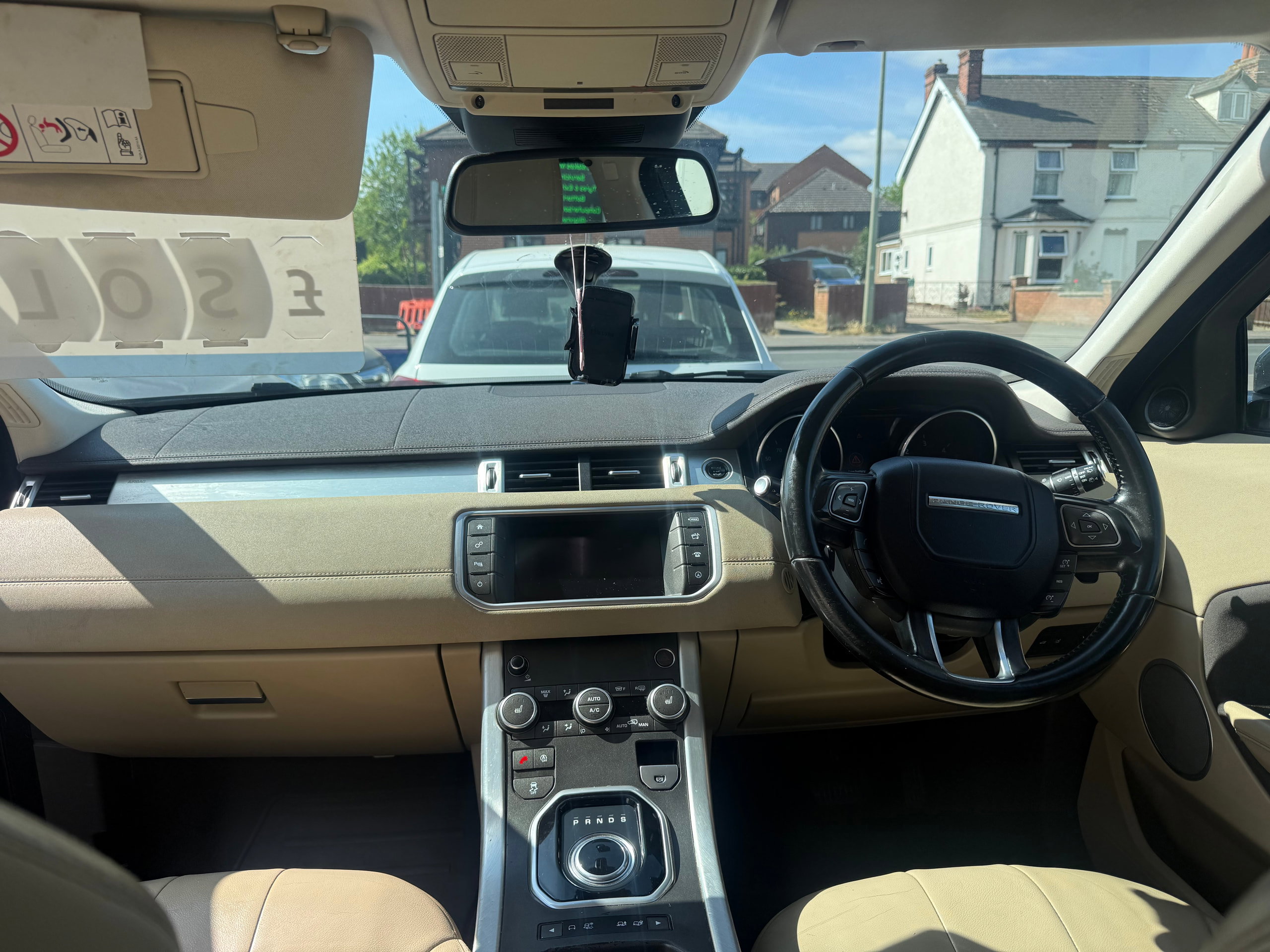 Land Rover Range Rover Evoque 2.0 TD4 SE Tech SUV 5dr Diesel Auto 4WD Euro 6 (s/s) (180 ps) 5dr Automatic 2017